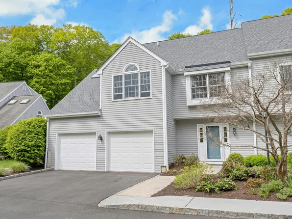 120 Prospect Street APT 55, Ridgefield, CT 06877