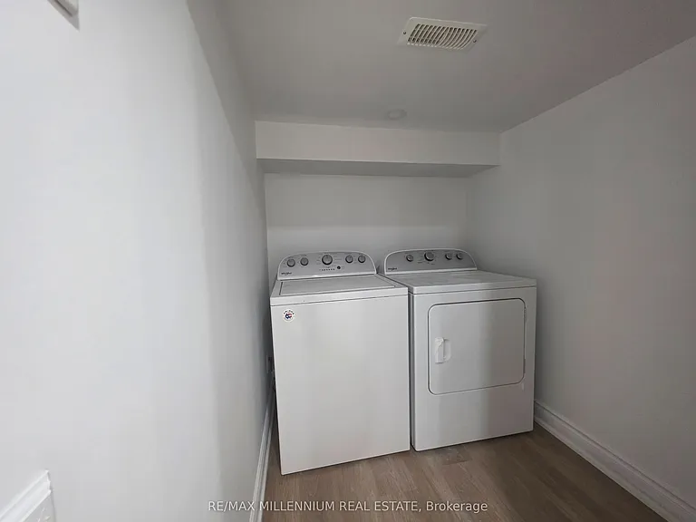 253 Easts Corners Blvd #LOWER LEVEL — Photo 12