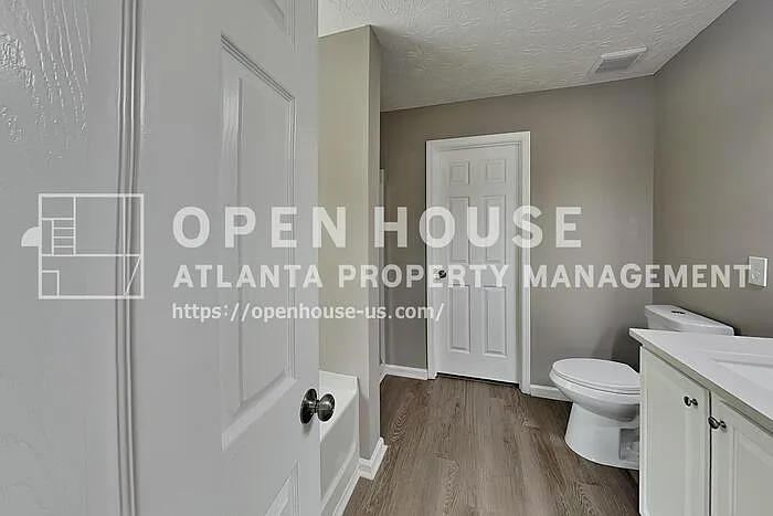 1517 Briarfield Way — Photo 12