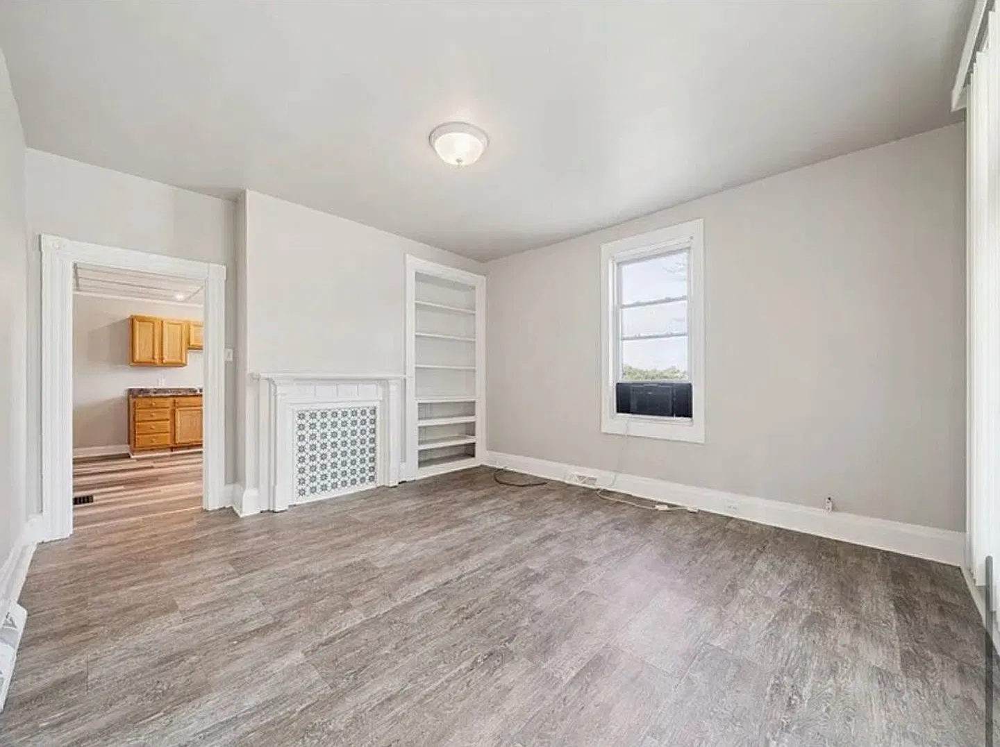 7990 PA avenue — Photo 4