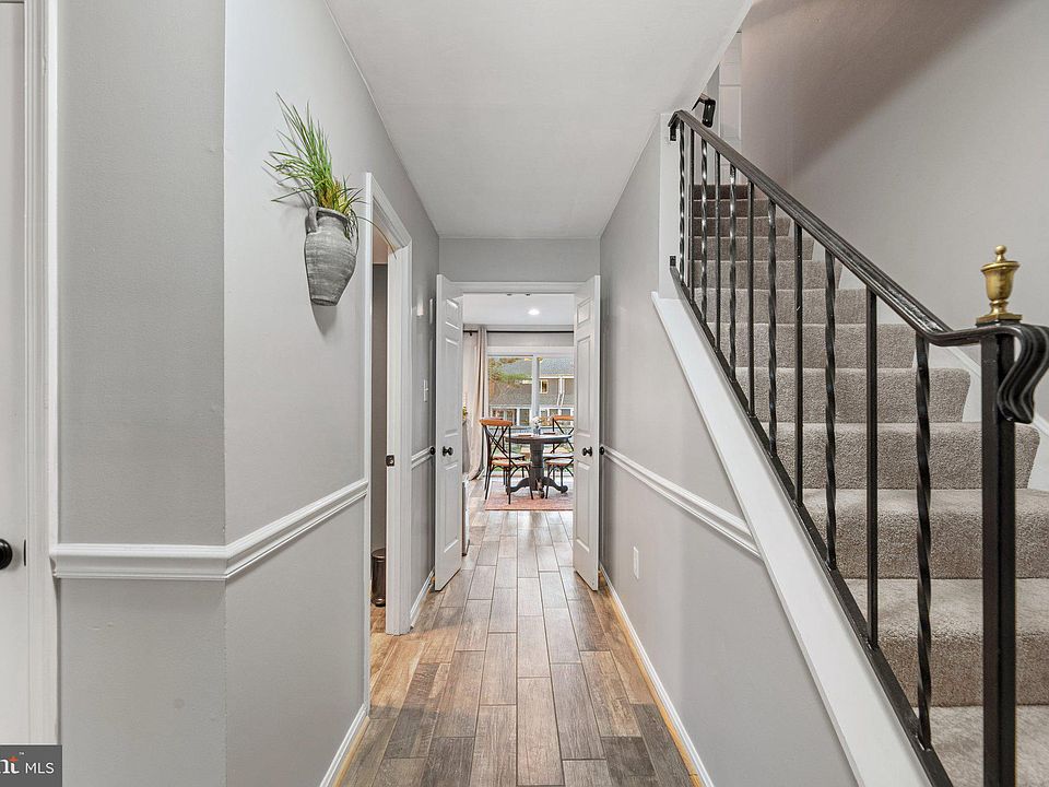 20400 Highland Hall Dr, Montgomery Village, MD 20886 Zillow