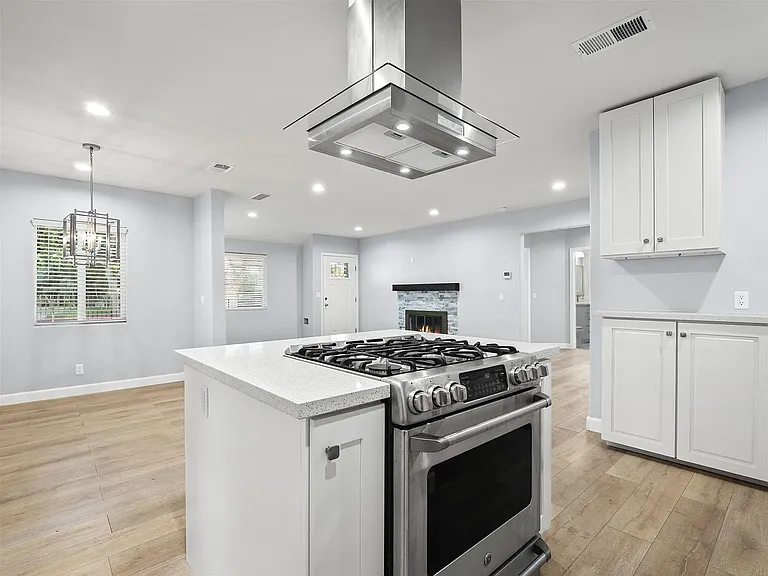 5955 Colfax Ave — Photo 8