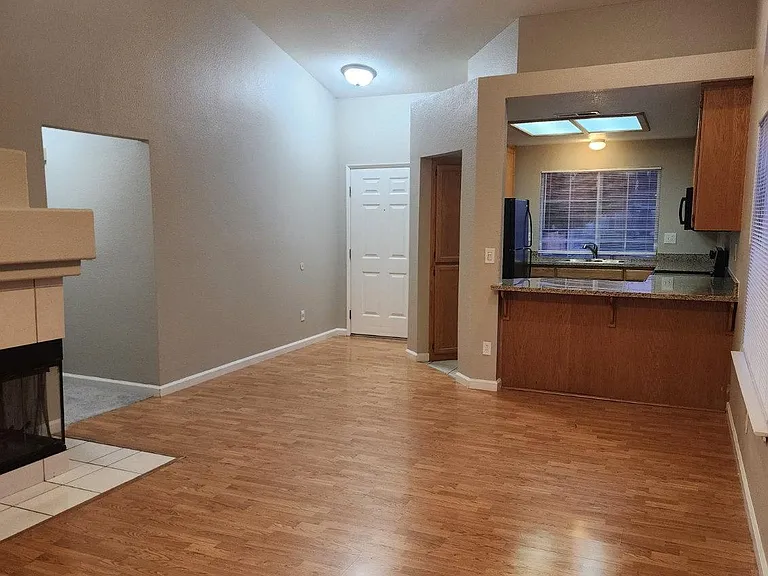 322 Roan Dr — Photo 9