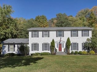 16 Owens Dr, Highland Mills, NY 10930