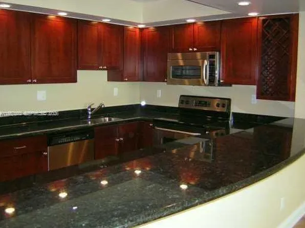 19390 Collins Ave APT 1220, Sunny Isles Beach, FL 33160