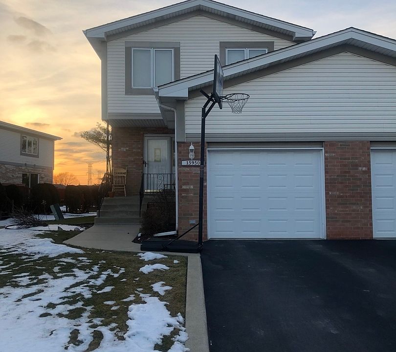 1st image of 15950 Blackwater Ct