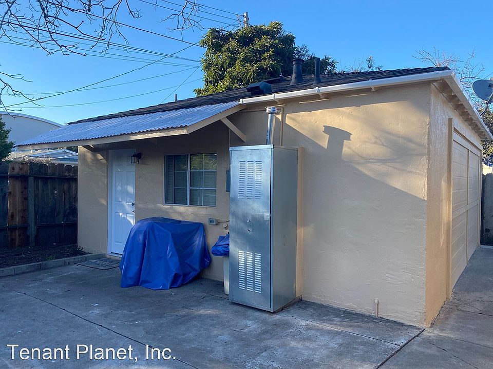 1st image of 2255 Pulgas Ave Unit B