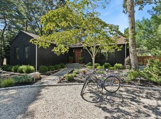 2 Locust Dr, East Hampton, NY 11937