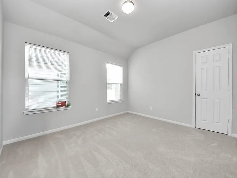 4239 Wyanngate Dr — Photo 24