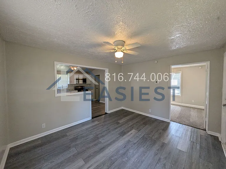 1110 E Frederick St — Photo 2