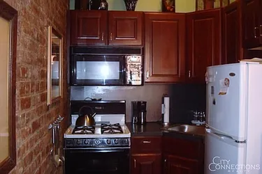 Rented by City Connections Realty