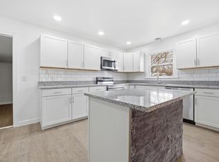 34 Joynes Rd, Hampton, VA 23666