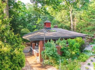 1133 Onondago St, Pittsburgh, PA 15218