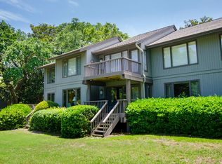 1367 Dunlin Ct, Johns Island, SC 29455