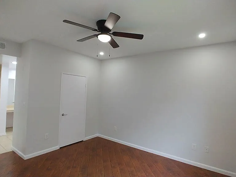 Almeria Townhomes — Photo 188
