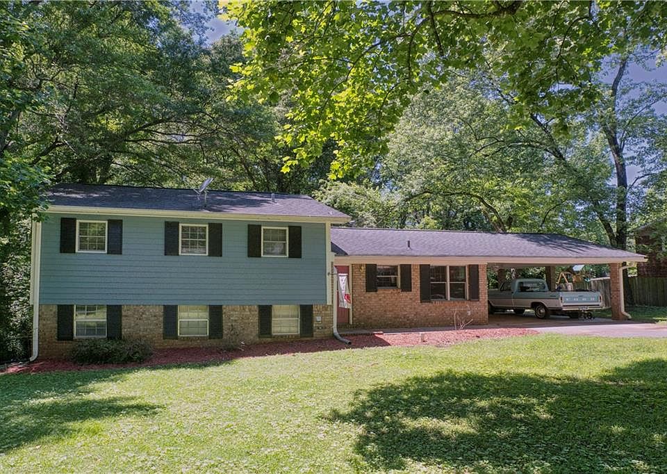 1st image of 3021 Tina Ln