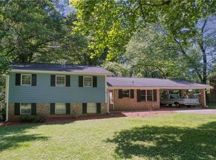 3021 Tina Ln, Marietta, GA 30066