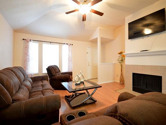 3rd image of 6539 Gorton Dr