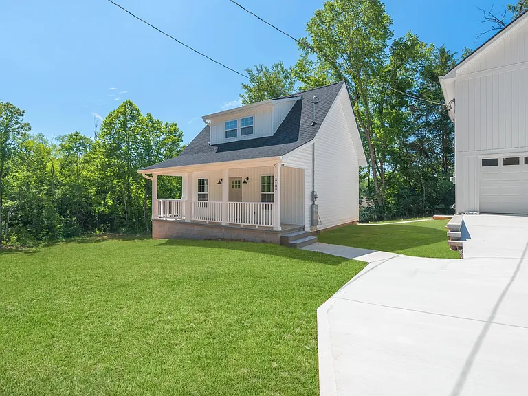 1707 Forrester Rd — Photo 5
