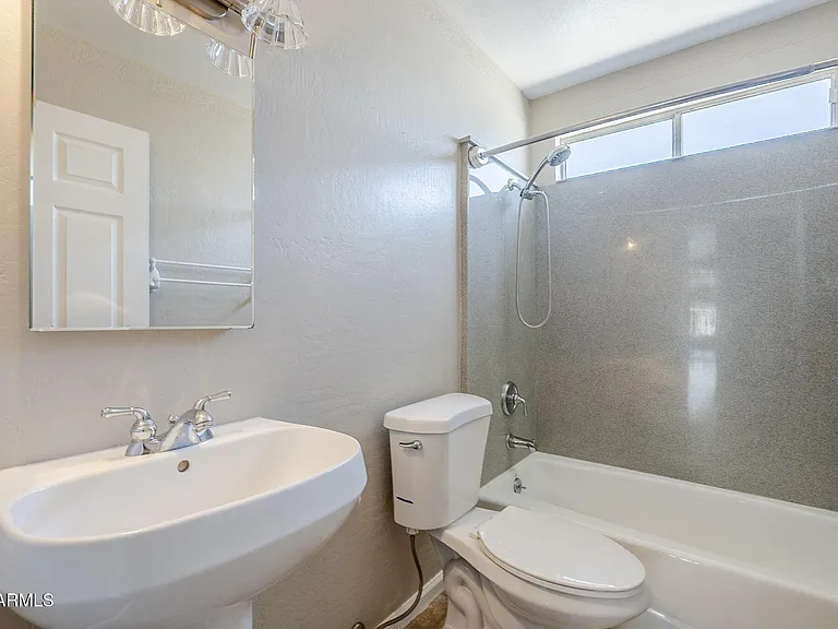 7707 S Kenwood Ln — Photo 38