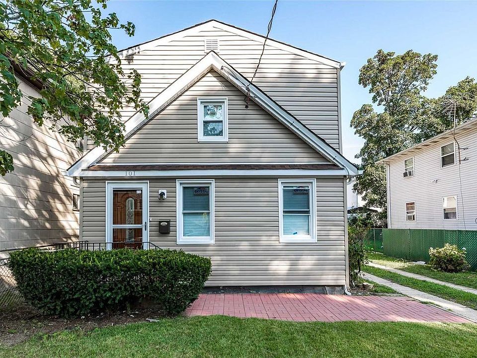 1st image of 101 Hendrickson Ave