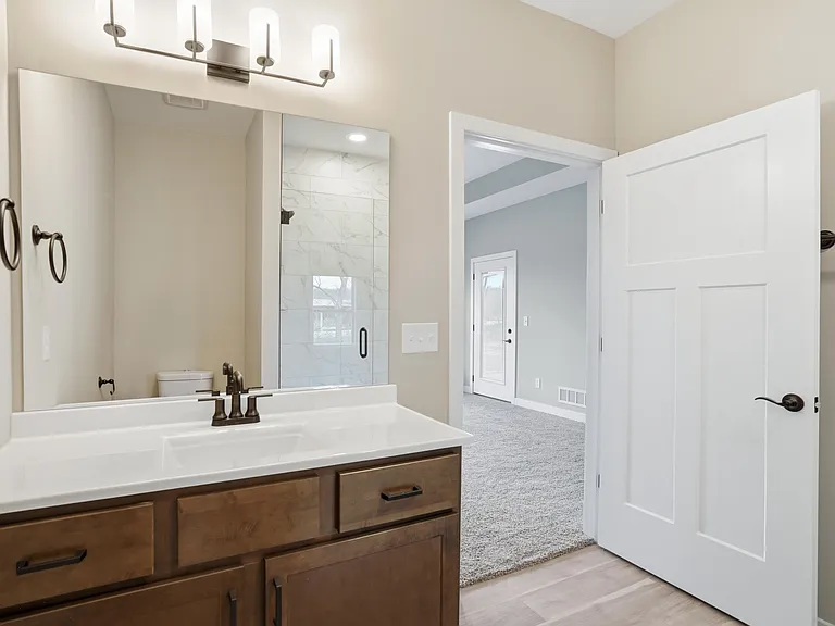 1044 Stonehaven Dr — Photo 19