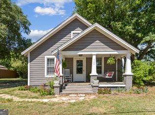 565 Williford St, Commerce, GA 30529