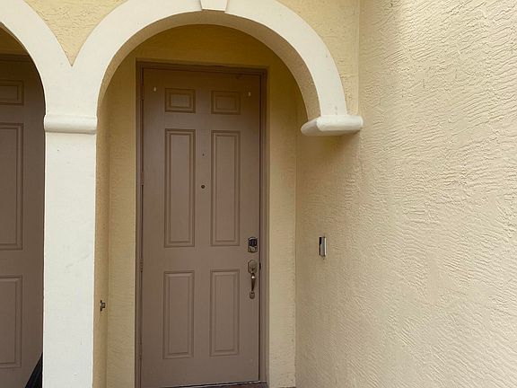 3rd image of 9550 SW Purple Martin Way