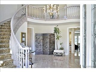 3rd image of 5518 Wellesley Dr