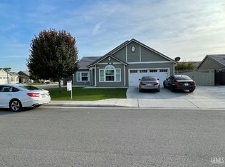 6007 Samuelson St, Bakersfield, CA 93313