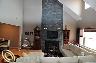 3rd image of 1443 S Washington Ave #43