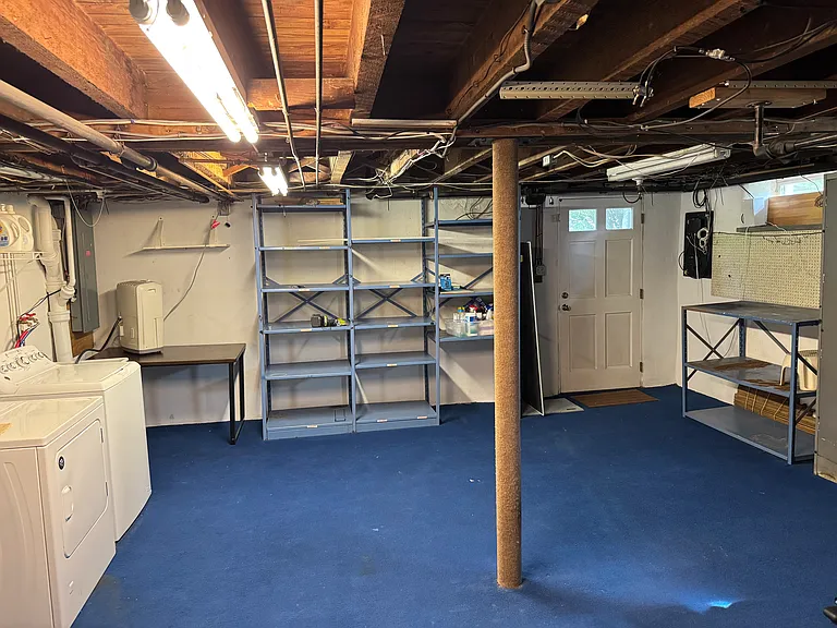 213 Walnut Hill Ln — Photo 14