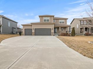 1020 NE Brookfield Dr, Lees Summit, MO 64086