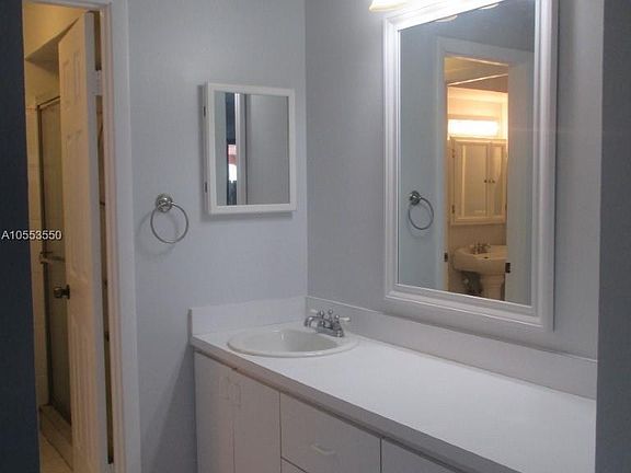 5th image of 13236 SW 111th Ter
