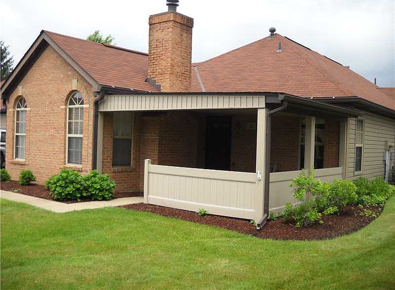 1st image of 15 Ashford Dr