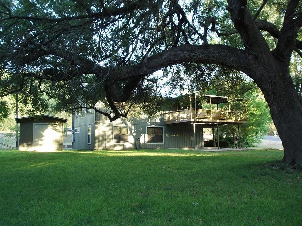 1st image of 105 Elizabeth Dr