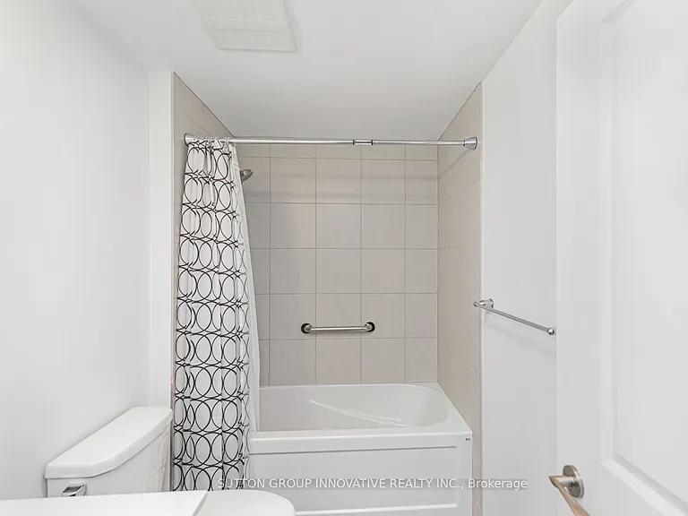 153 Wilson St W #105 — Photo 35