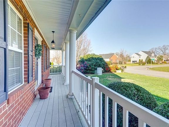 4th image of 8709 Kiblercrest Dr