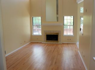 11400 Prescott Ln, Westchester, IL 60154