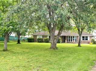 3030 County Road 62, Iowa Colony, TX 77583