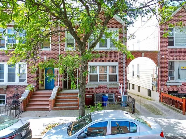 36 Parrott Pl, Brooklyn, NY 11228