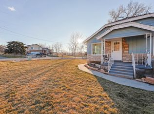 7609 N Mountain View Rd, Lake Point, UT 84074