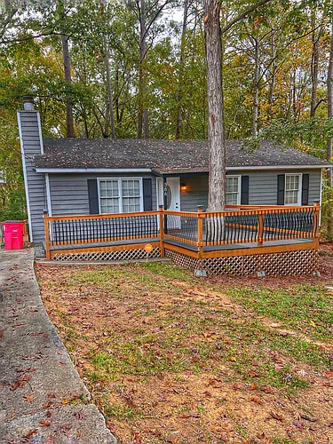 586 Lacebark Dr Photo 1