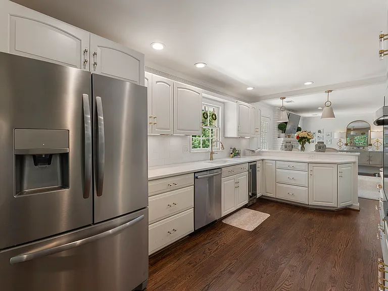 4470 Chatworth Ct NE — Photo 20