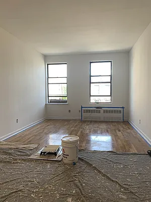 Rented by Compass | media 7