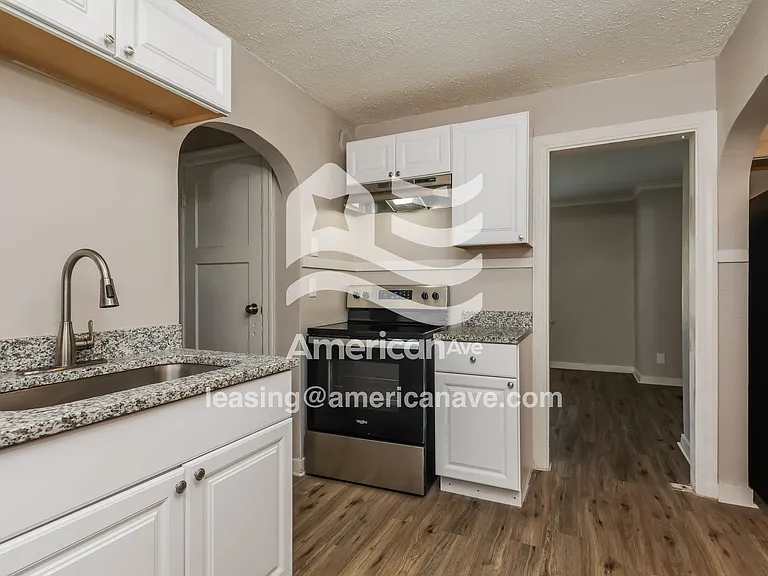 1129927_007_wm_-_kitchen_13189866.jpg