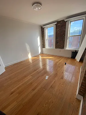 Rented by Crosstown Apartments NYC | media 4