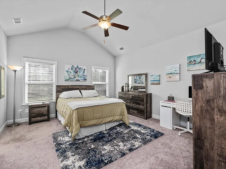 1922 Preservation Cir — Photo 25