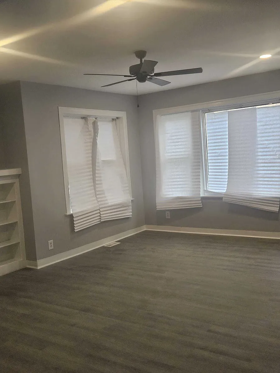 Building Photo - 8122 S Evans Ave #1