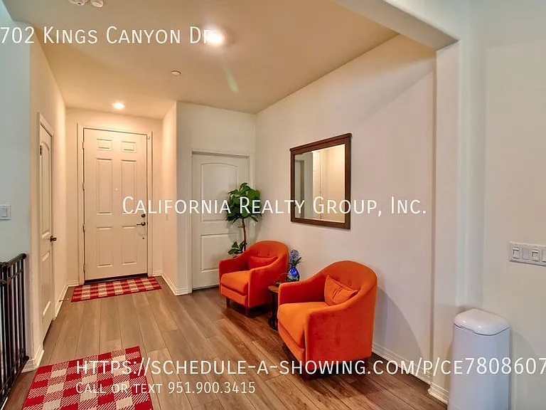 2702 Kings Canyon Dr — Photo 9